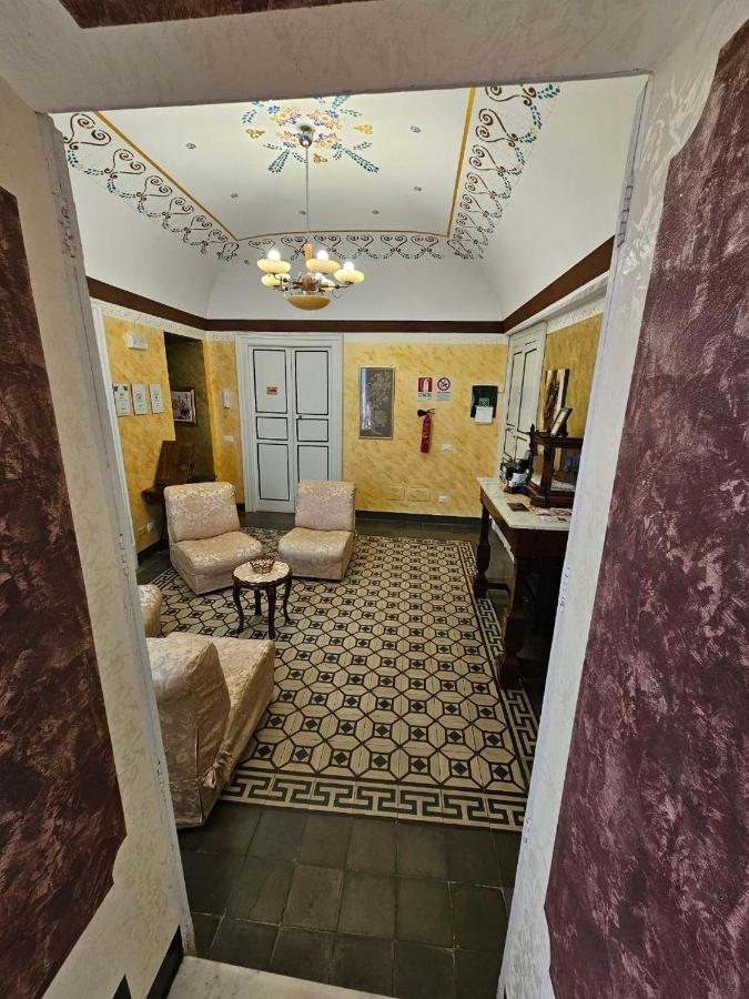 B&B Al Borgo Troina Bagian luar foto